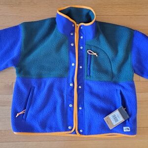 The North Face Blue and Green Cragmont Fleece Jacket
